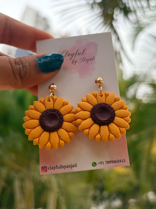 Sunny Sunflower Blooms