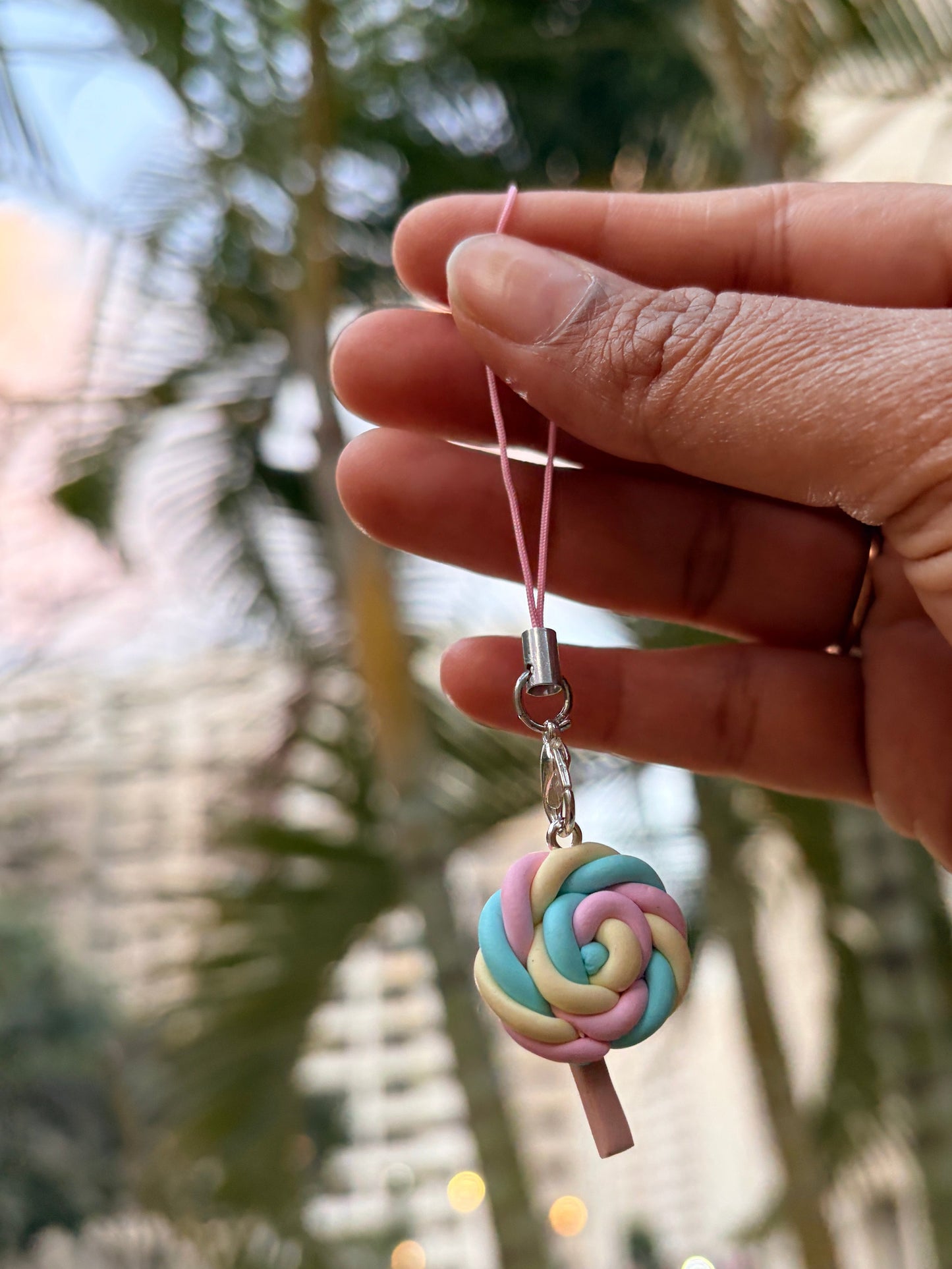 Lil’ Pastel Treat